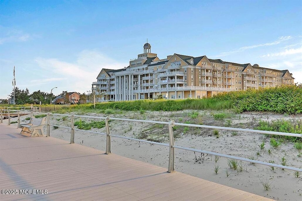 Boardwalk View E&S