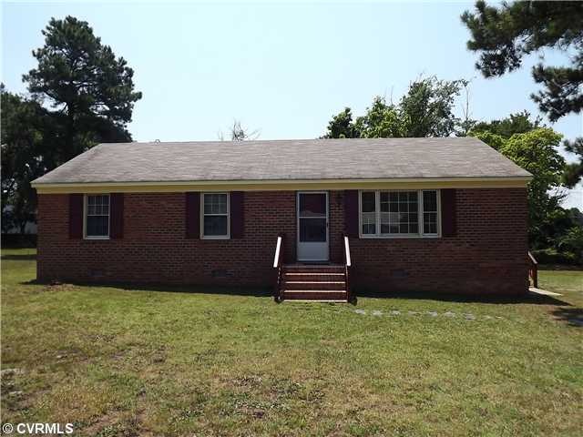 Exterior Front - All Brick! Large .89 acre lot!