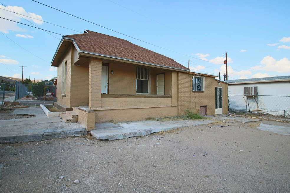 2401 San Diego Ave, El Paso, TX 79930 - photo 1