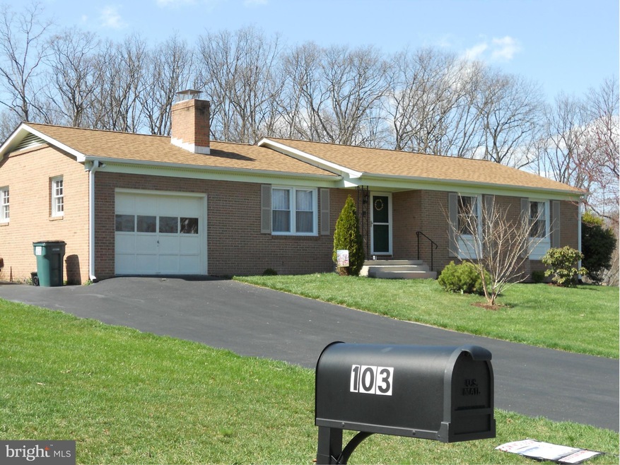 103 Lane St, Stephens City, VA 22655 - photo 1