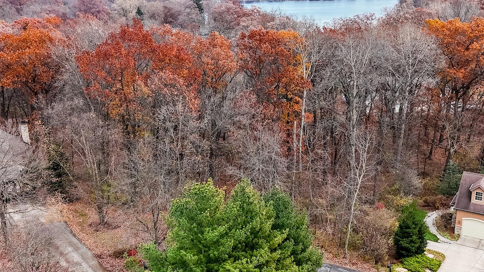 5101 Garden Gateway Rd, Center Township, IN 46383 - photo 1