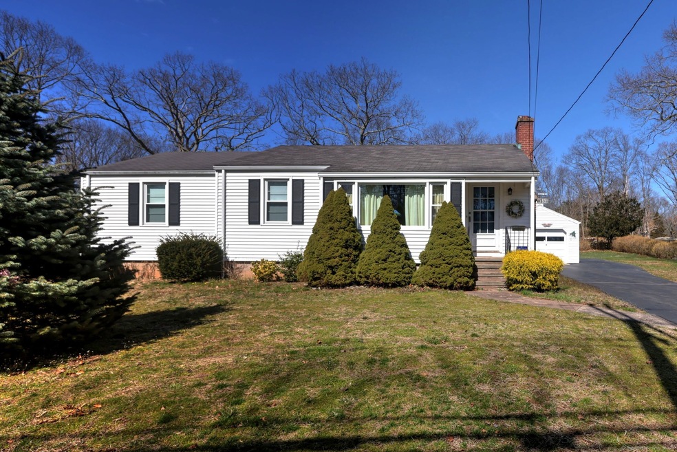 165 Short Beach Rd, East Haven, CT 06512 - photo 1