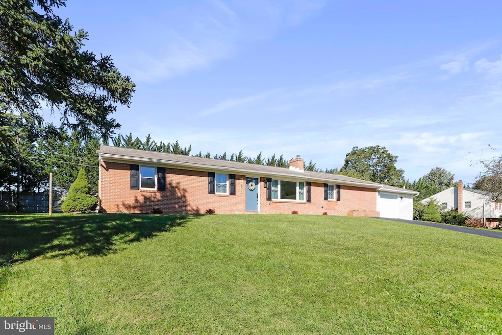 13802 Weber Way, Hagerstown, MD 21742 - photo 1