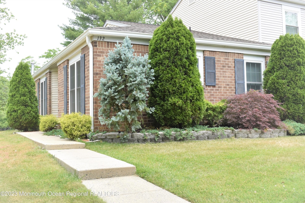 Sold $390,000 • Co-Listing Agent