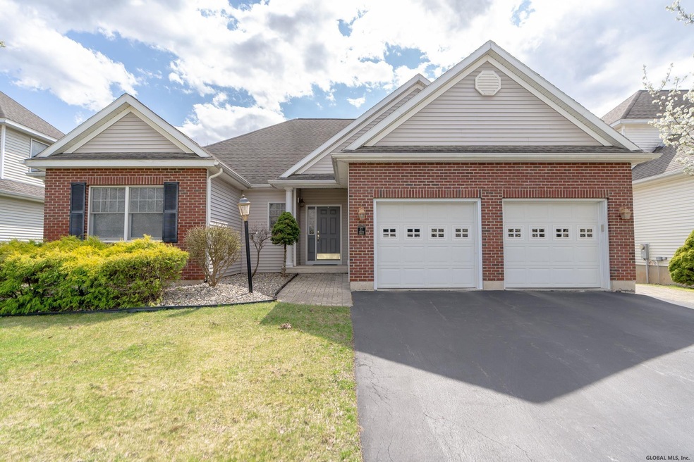 17 Conway Cir, Albany, NY 12211 - photo 1