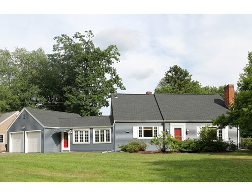 1343 Bradley Rd, Springfield, MA 01118 - photo 1