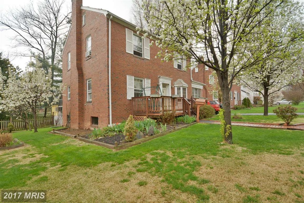 2834 Cleave Dr, Falls Church, VA 22042 - photo 1