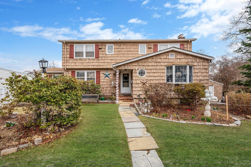 374 S 11th St, Lindenhurst, NY 11757 - photo 1