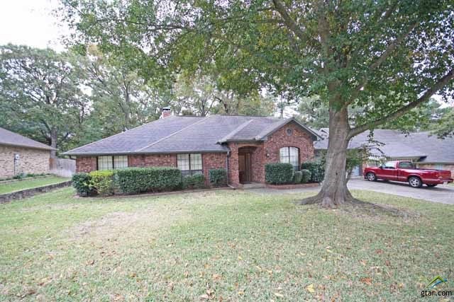 712 Kingswood Dr, Tyler, TX 75703 - photo 1