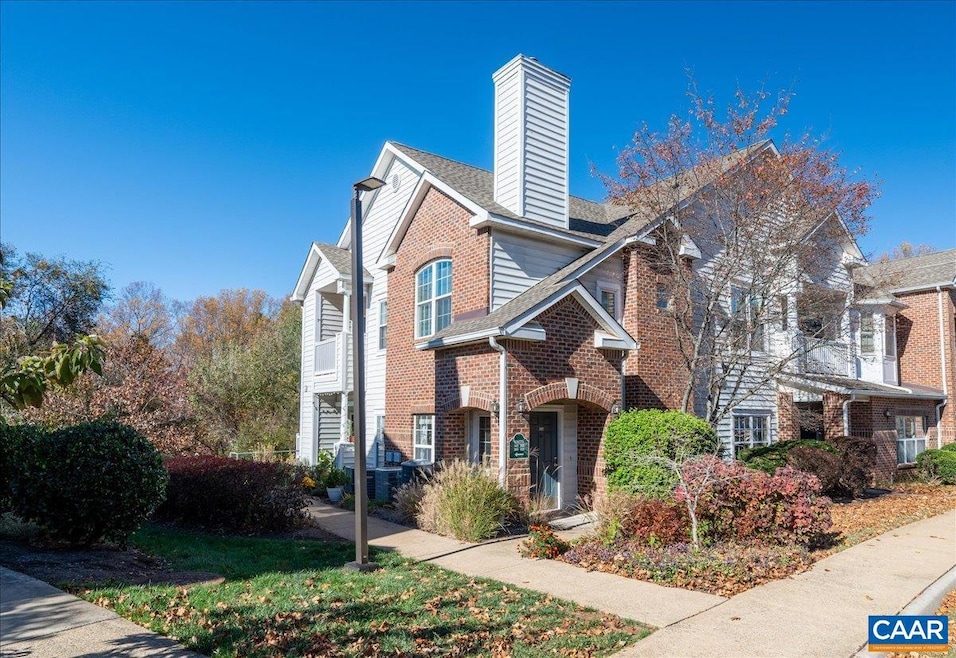1075 Weybridge Ct unit 103, Charlottesville, VA 22911 - photo 1