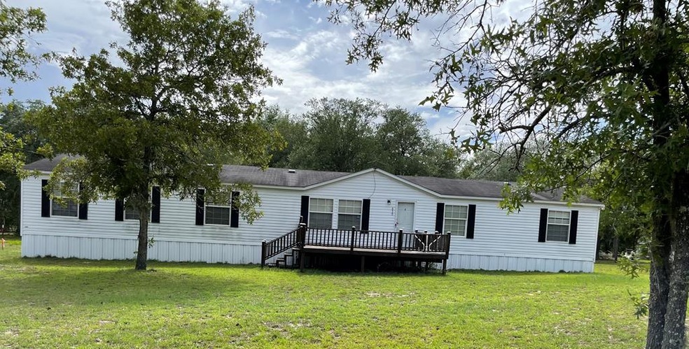 630 Cobblestone Rd, Douglas, GA 31535 - photo 1