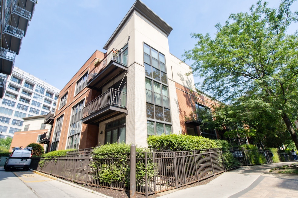 Pending $340,000 • Co-Listing Agent