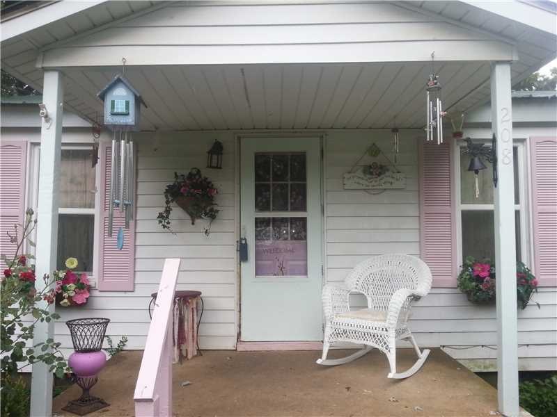 208 Elm St, Prairie Grove, AR 72753 - photo 1