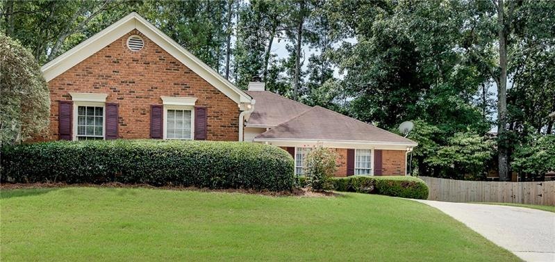 645 Whitehall Way, Roswell, GA 30076 - photo 1