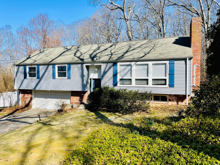 5 Jefferson Dr, East Lyme, CT 06333 - photo 1