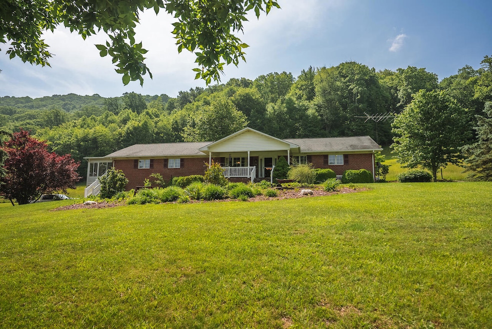 Sold $498,300 • Co-Listing Agent