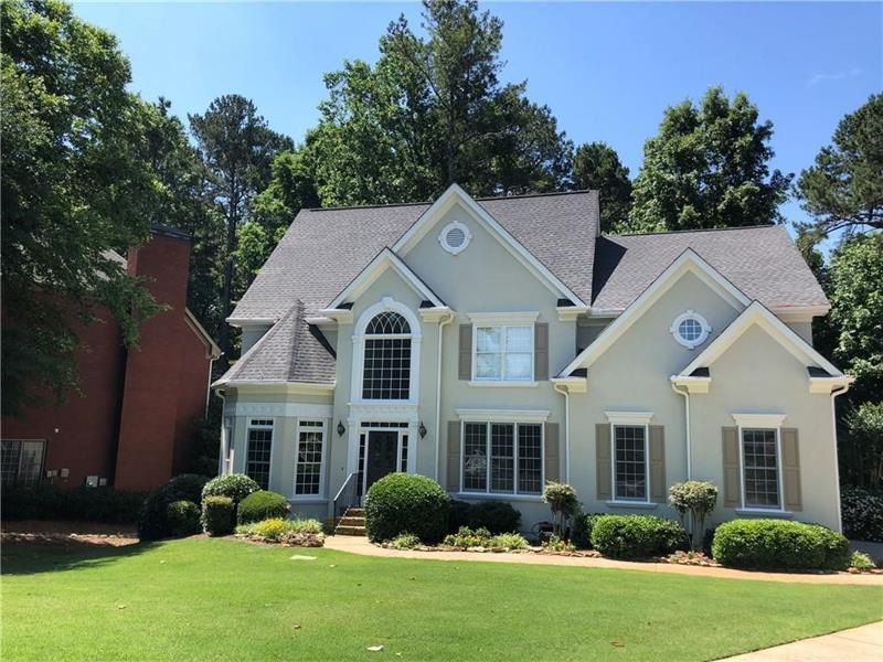 Home for sale w/ finished basement in Cumming Ga -