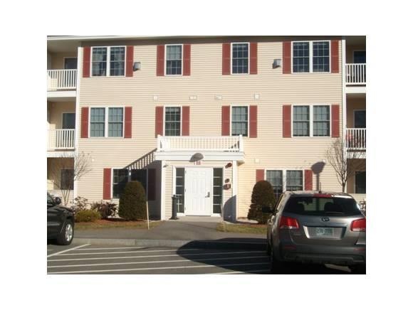 18 Crestview Cir unit 203, Londonderry, NH 03053 - photo 1