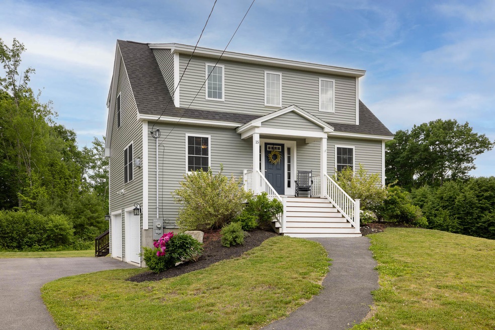 15 Michael Dr