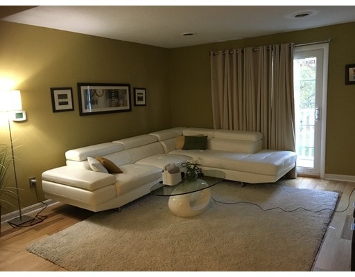 244 Mount Vernon St unit 11, Lawrence, MA 01843 - photo 1