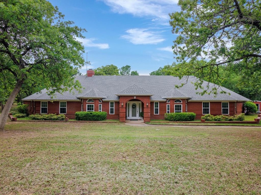 142 W Ridge St, Decatur, TX 76234 - photo 1