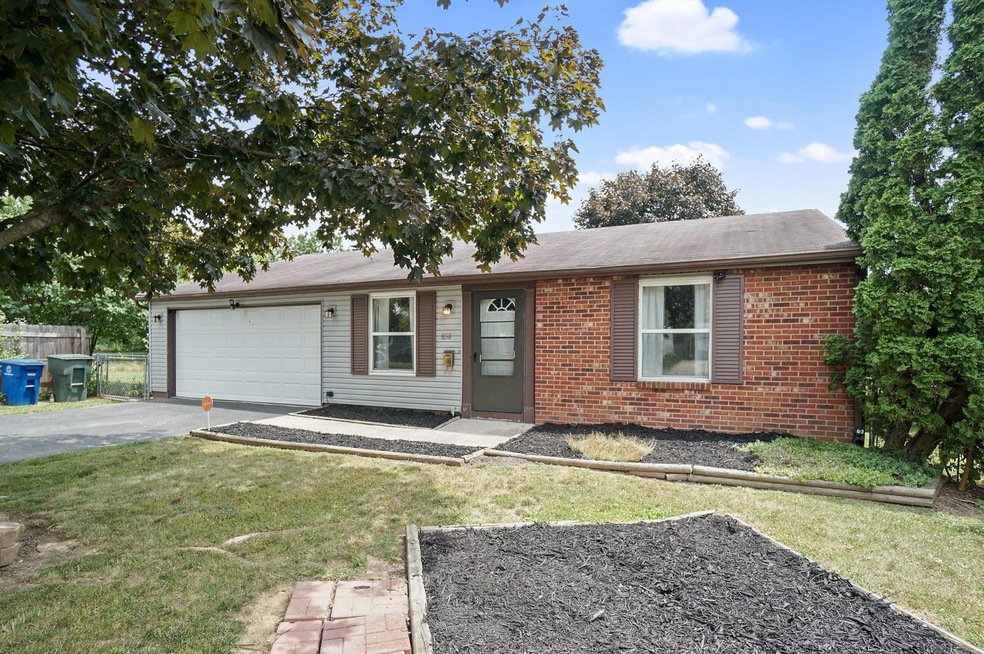 858 Ivy Brush Ct, Columbus, OH 43228 - photo 1