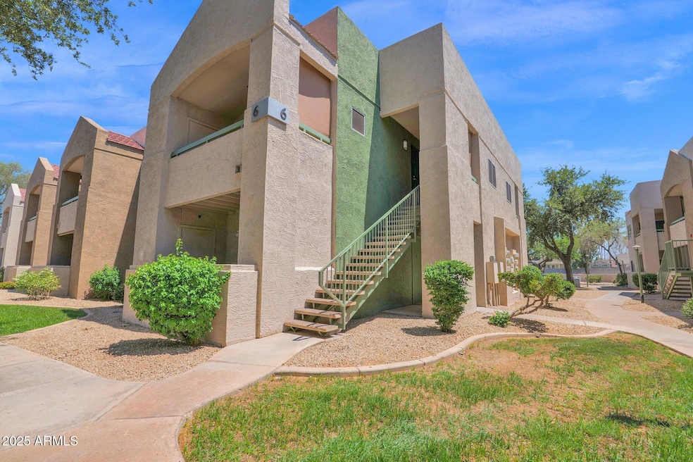 1-web-or-mls-P1245655
