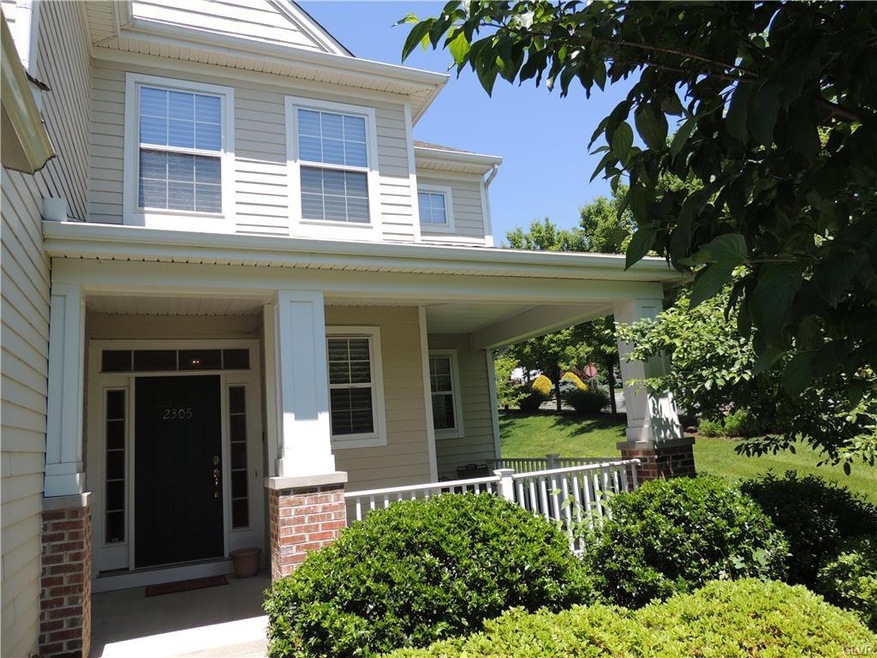 2305 Hollow View Dr, Easton, PA 18040 - photo 1