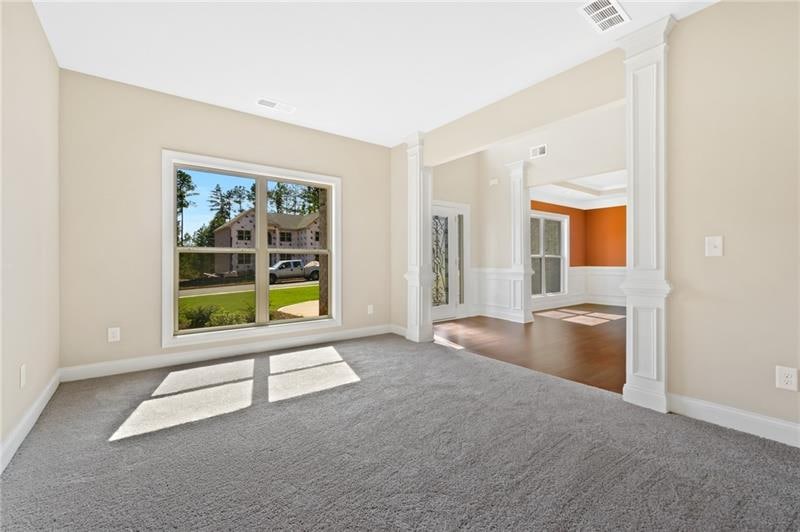 5040 Lynnonhall Ct, Lithonia, GA 30038 - photo 1