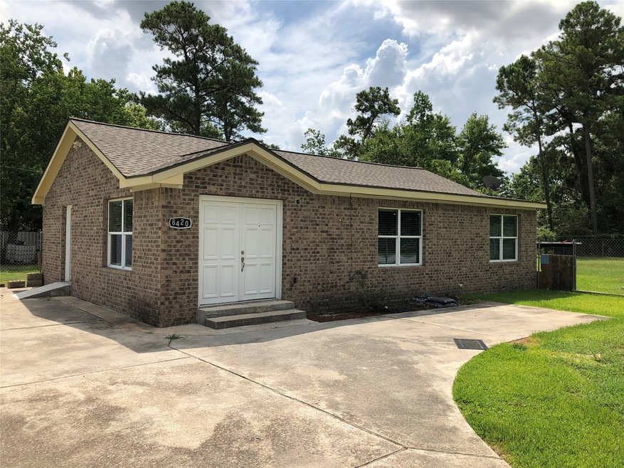 8420 Shady Dr, Houston, TX 77016 - photo 1