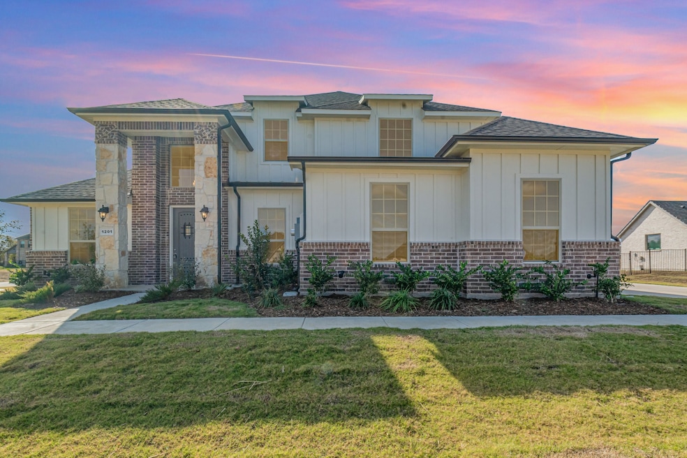 1201 Jungle Dr, Heath, TX 75126 - photo 1