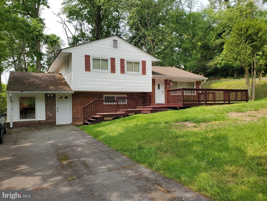 18947 Barnette Cir, Triangle, VA 22172 - photo 1