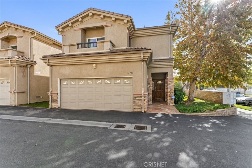 14724 Forest Edge Dr, Sylmar, CA 91342 - photo 1