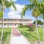 71 Coventry C, West Palm Beach, FL 33417 - photo 1