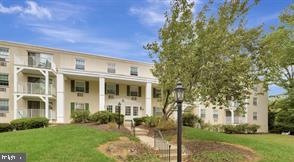 Lafayette Greene Condominium unit C159, Lafayette Hill, PA 19444 - photo 1