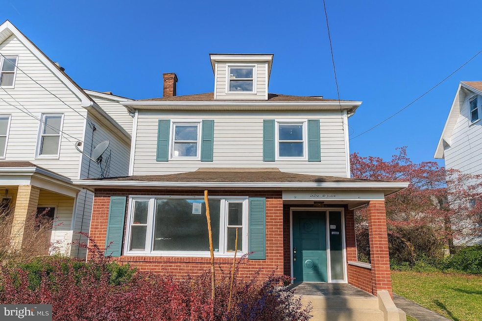 419 31st St, McKeesport, PA 15132 - photo 1