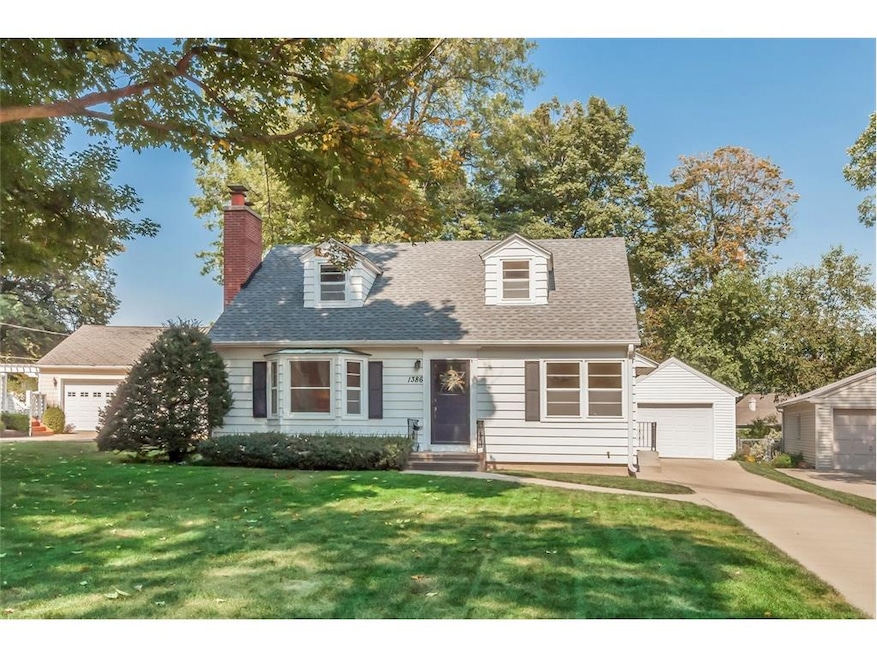 Charming Cape Cod in great neighborhood