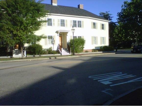 480 State St unit 2, Portsmouth, NH 03801 - photo 1