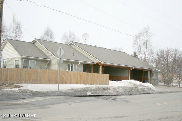Exterior 1