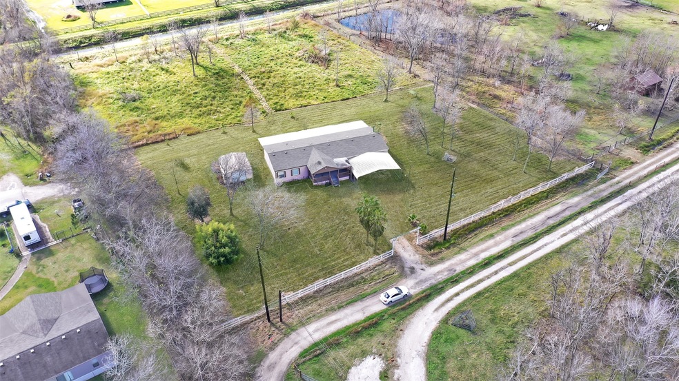 4022 Joe Dr, Pearland, TX 77584 - photo 1