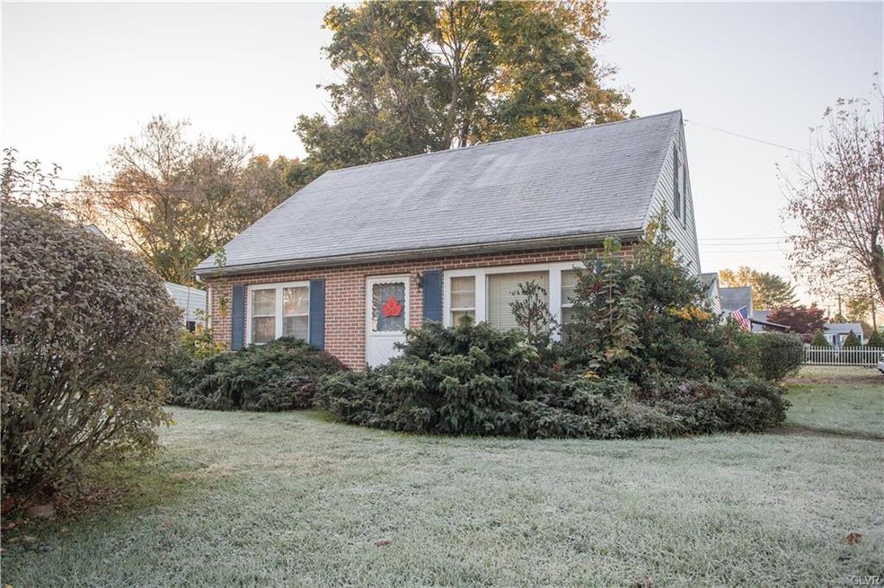 3618 Greenway St, Easton, PA 18045 - photo 1