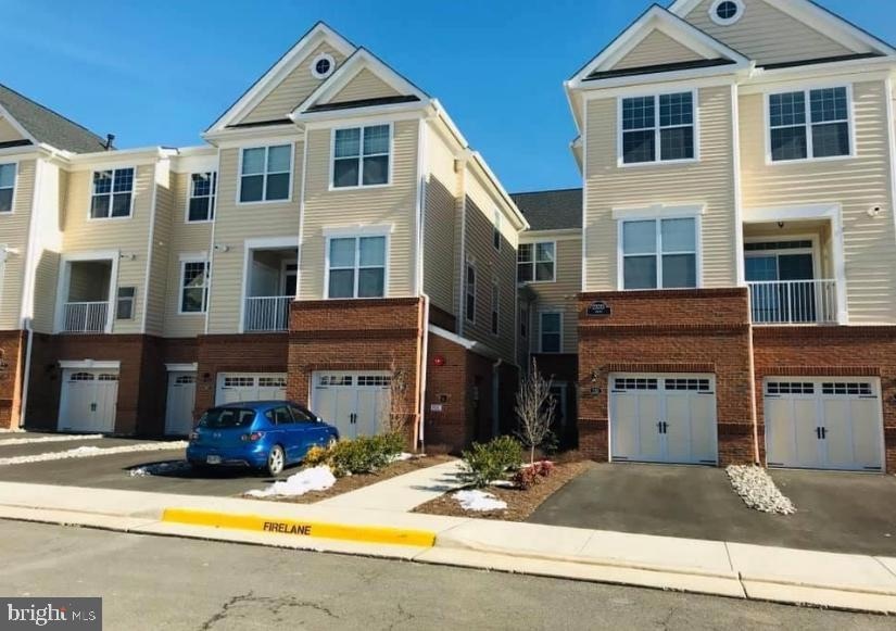 23215 Milltown Knoll Square unit 109, Ashburn, VA 20148 - photo 1