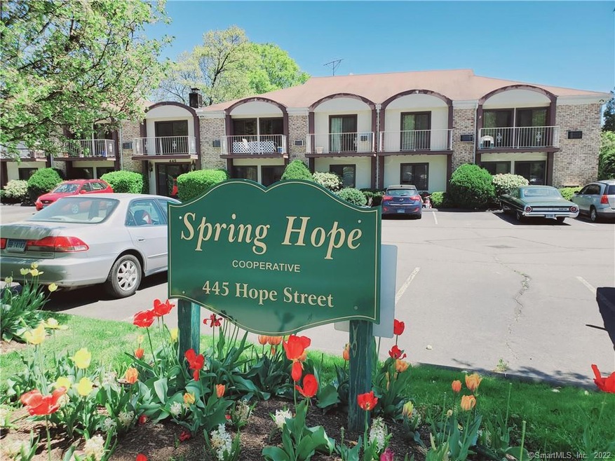 445 Hope St unit 16, Stamford, CT 06906 - photo 1