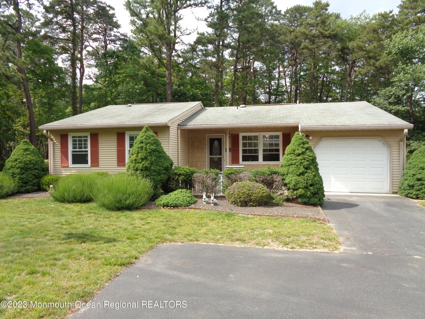 6 Buttonwood Ln, Whiting, NJ 08759 - photo 1