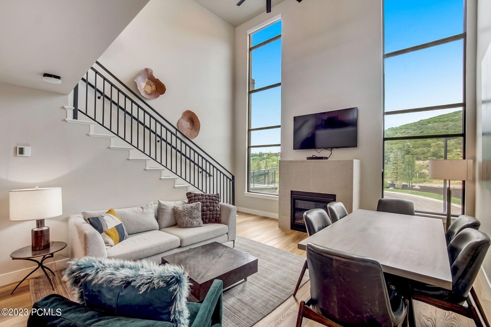 4-web-or-mls-W Peace Tree Trail-004