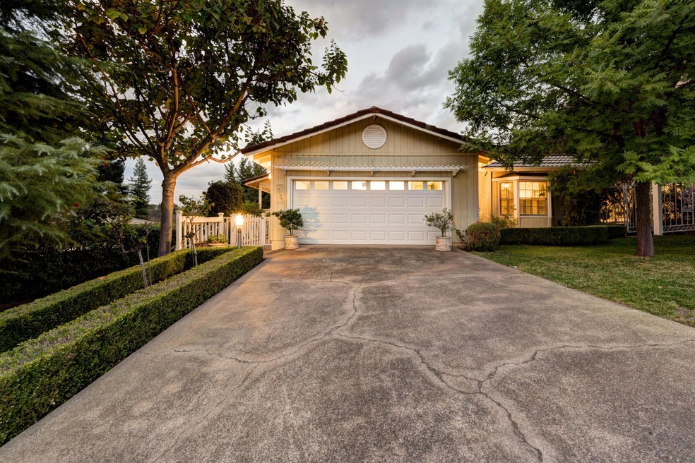 Welcome to 3796 Cal Ore Drive