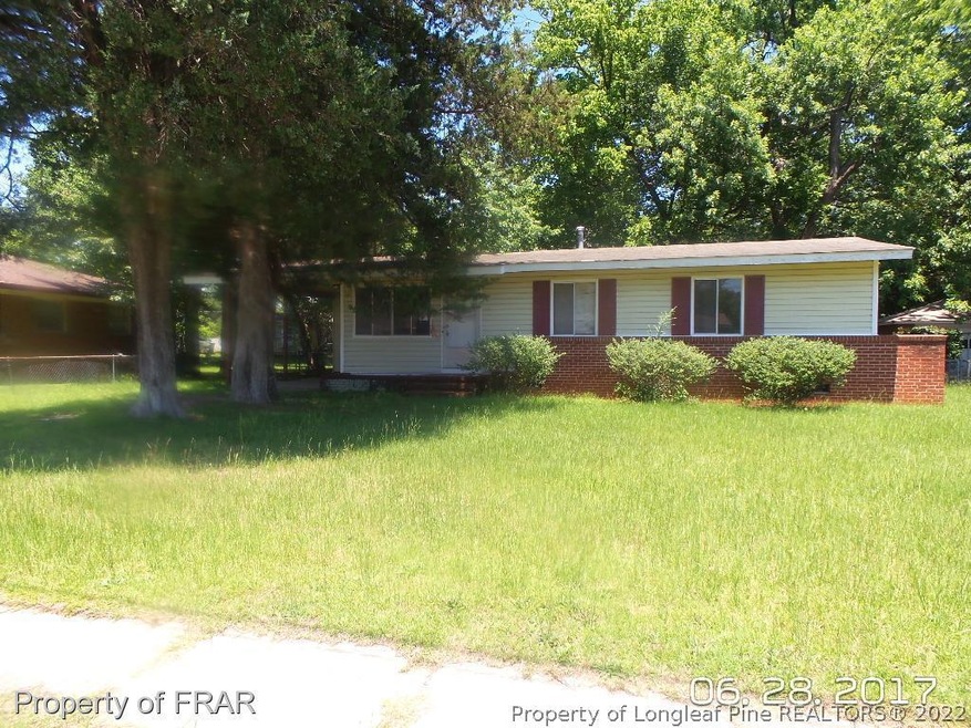 749 Newport Rd, Fayetteville, NC 28314 - photo 1