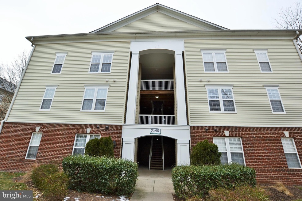 unlisted-address, Ashburn, VA 20148 - photo 1