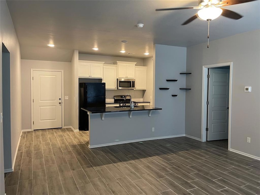 For Sale $205,000 • Co-Listing Agent