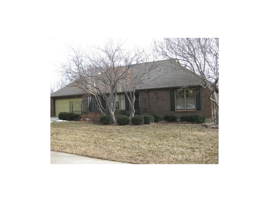 5141 Stearns St, Shawnee, KS 66203 - photo 1